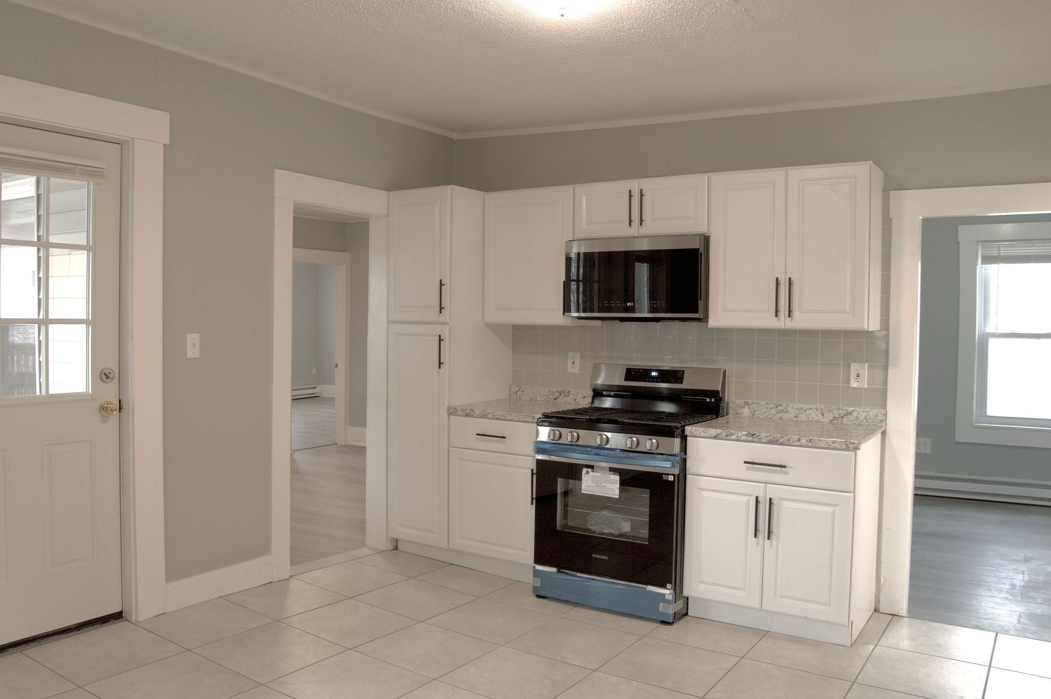 Photo of 105 Clarendon St, Fitchburg, MA