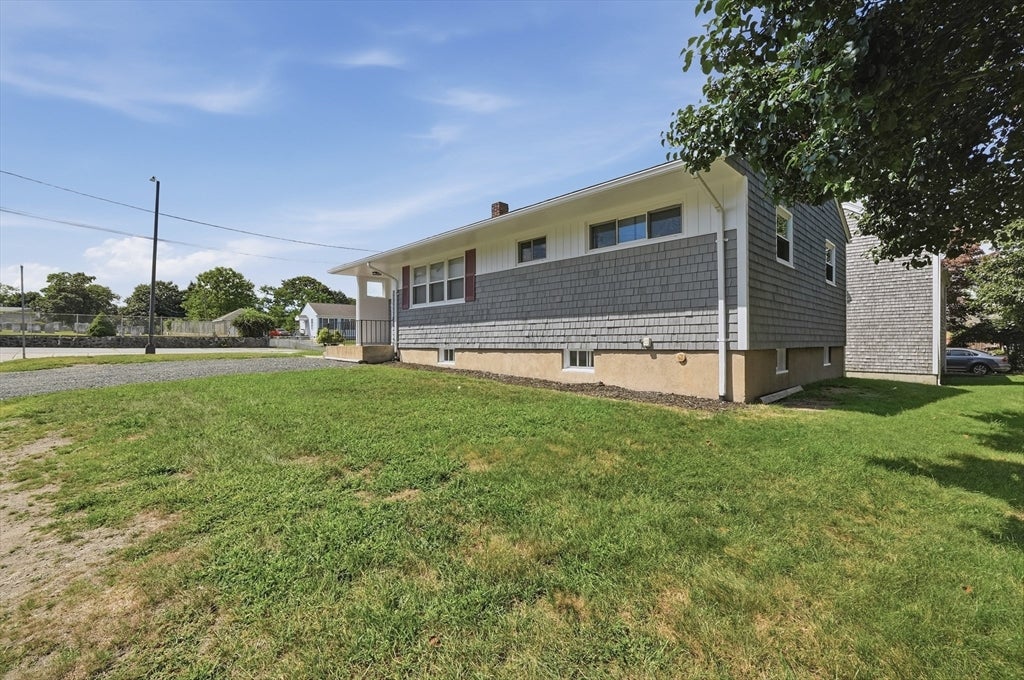 2228 Acushnet Ave, New Bedford, MA Photo #36