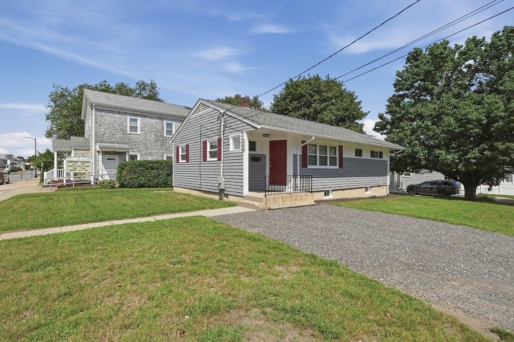 2228 Acushnet Ave, New Bedford, MA Photo #35