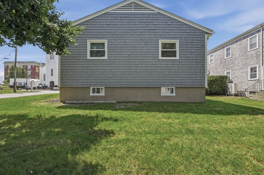 2228 Acushnet Ave, New Bedford, MA Photo #37
