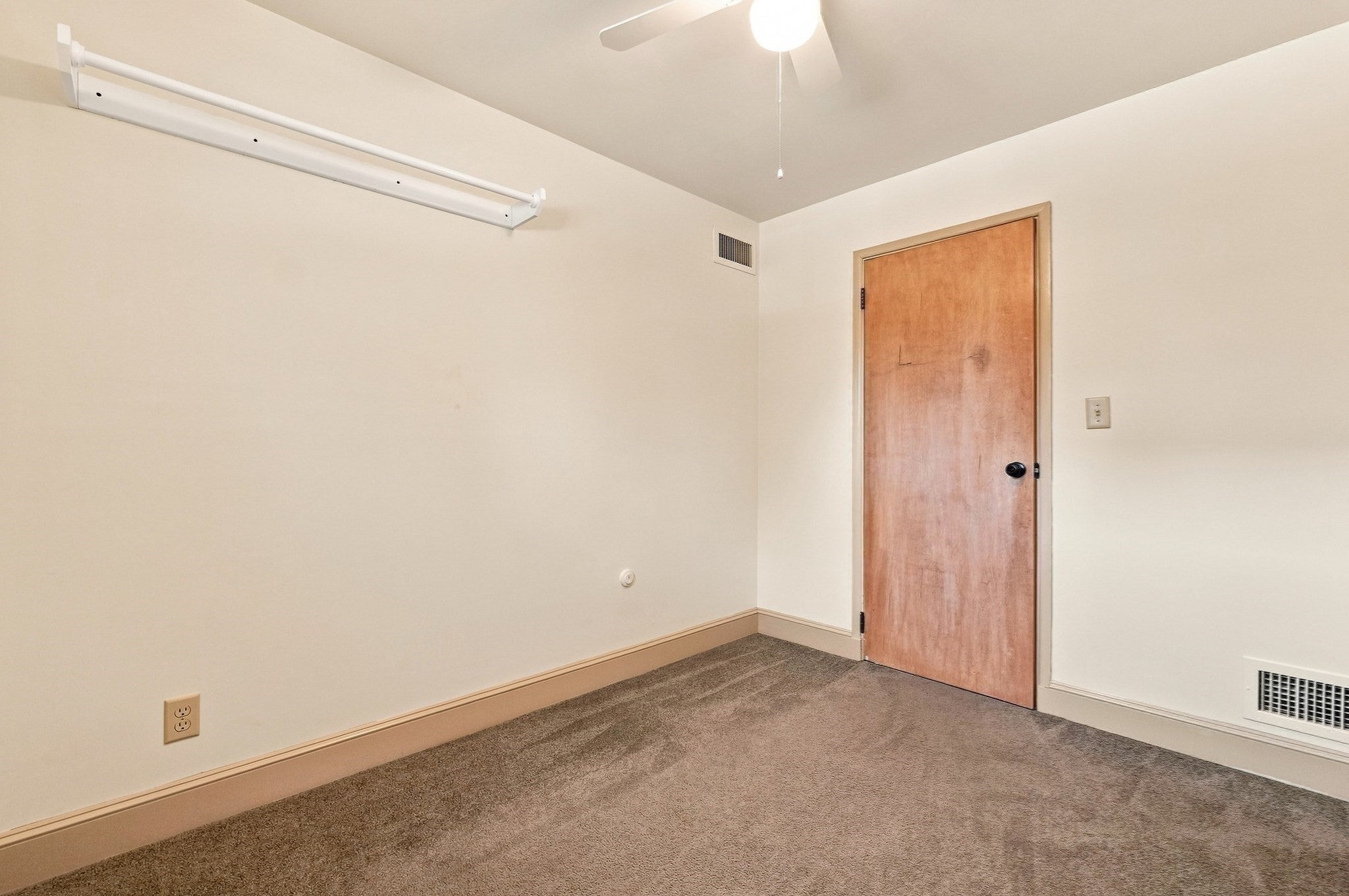 2228 Acushnet Ave, New Bedford, MA Photo #25