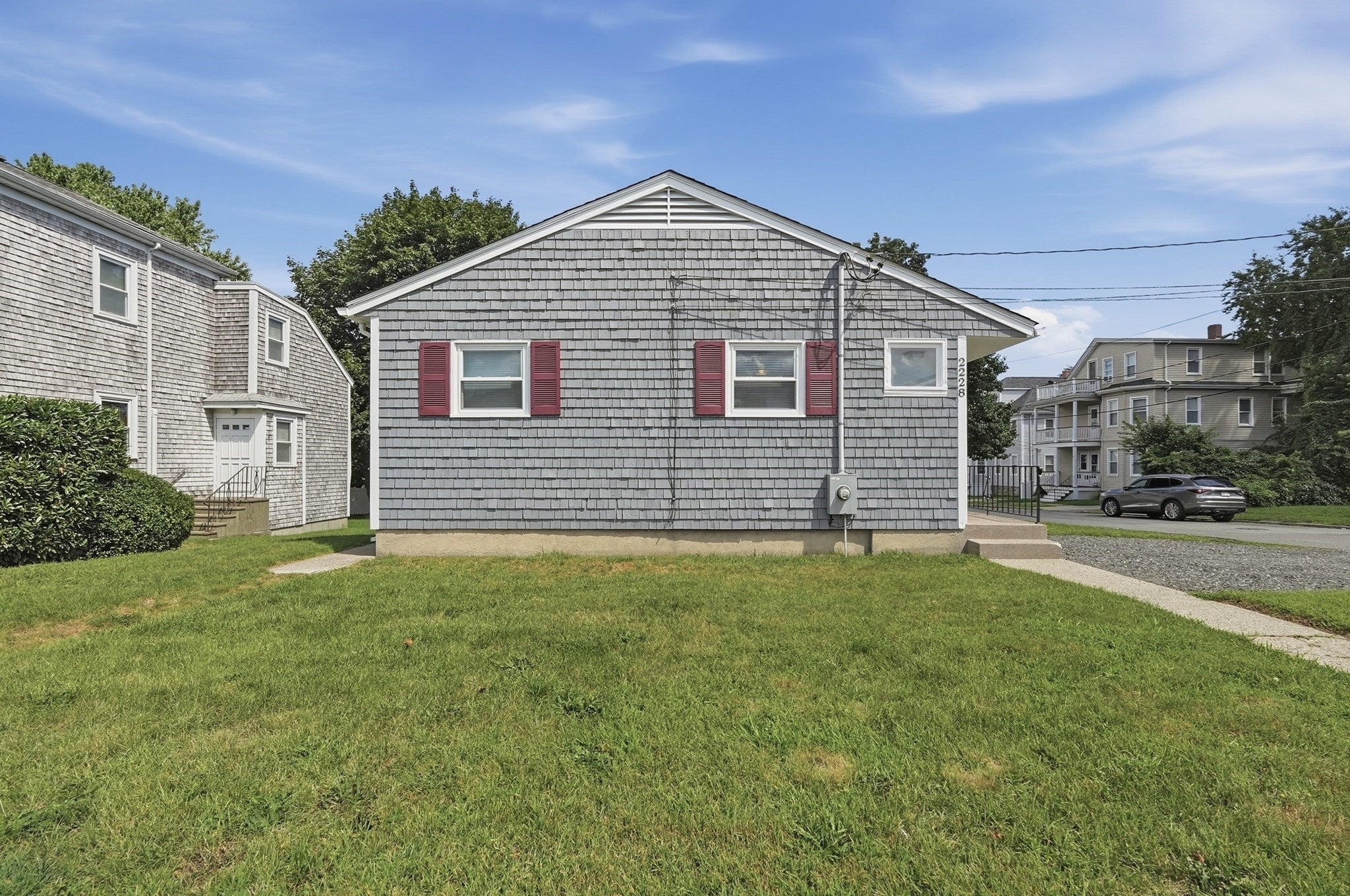 2228 Acushnet Ave, New Bedford, MA Photo #33