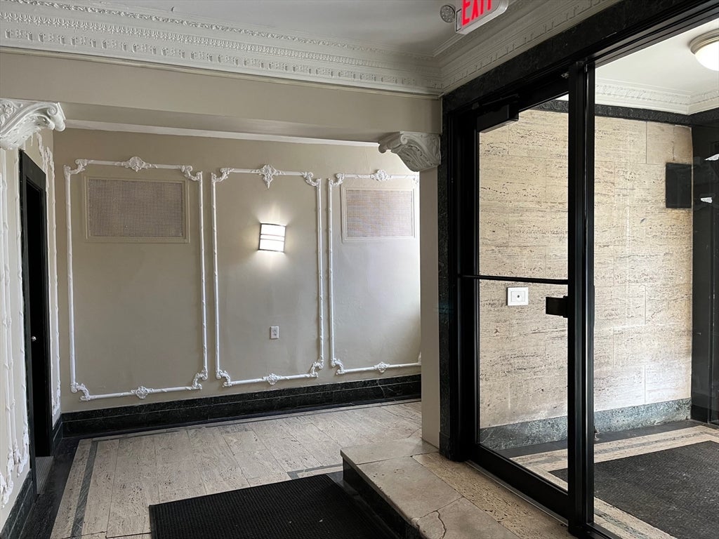 Photo of 10 Jamaicaway, Boston, MA