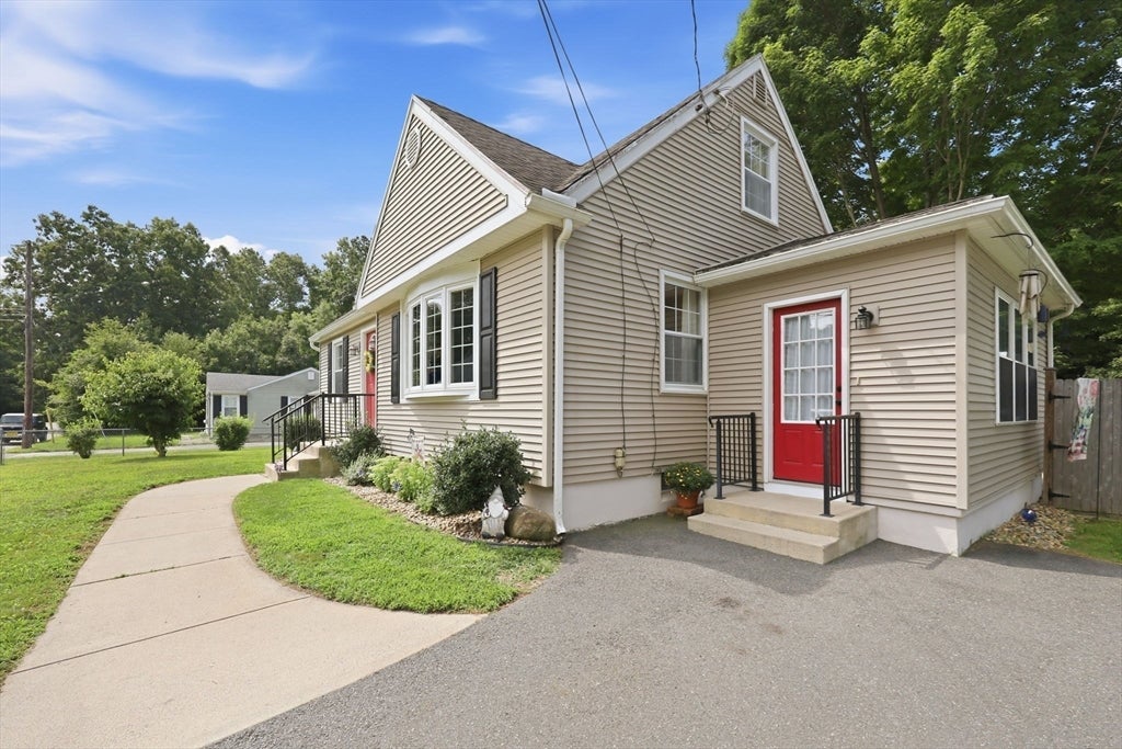 62 Clyde Avenue, West Springfield, MA, 62 Clyde Avenue, West Springfield, MA Photo #40