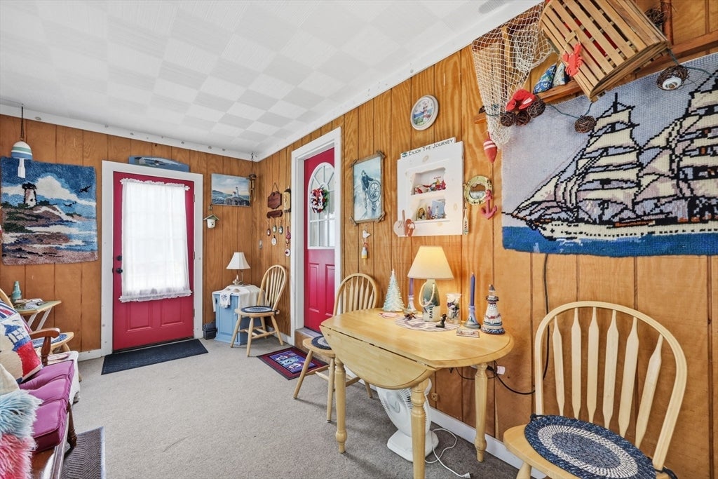 62 Clyde Avenue, West Springfield, MA, 62 Clyde Avenue, West Springfield, MA Photo #2
