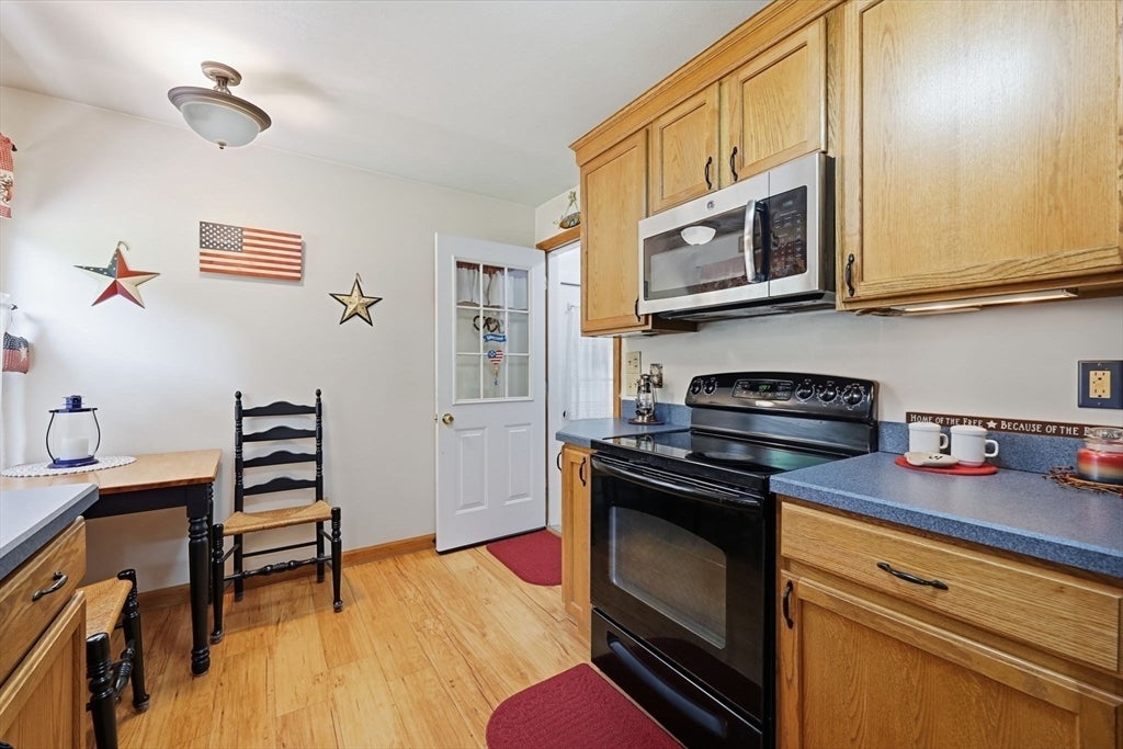 62 Clyde Avenue, West Springfield, MA, 62 Clyde Avenue, West Springfield, MA Photo #14