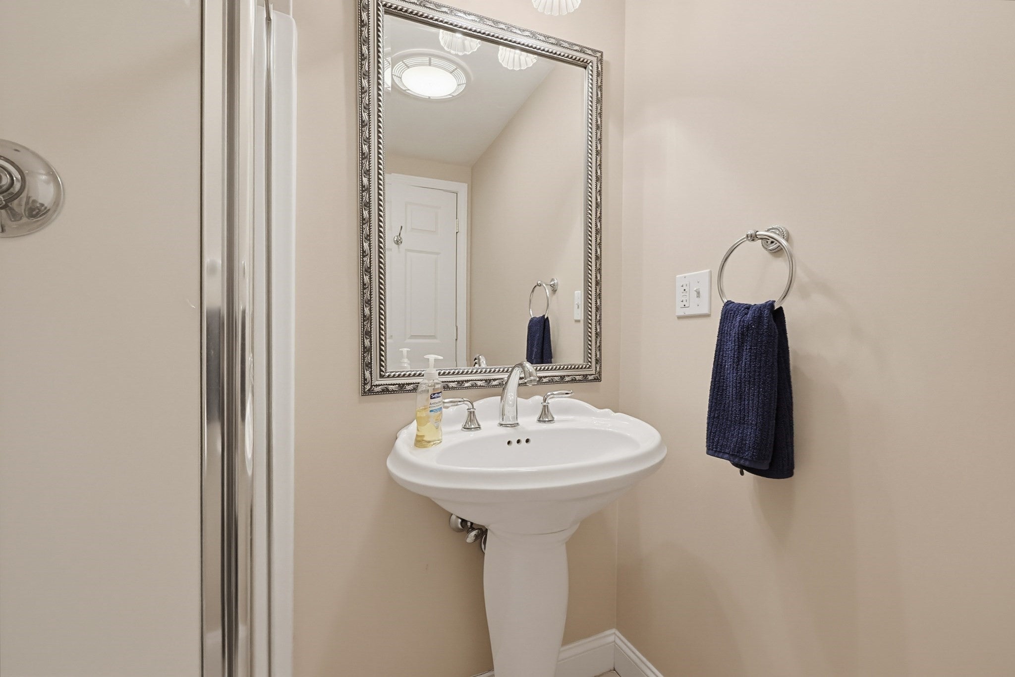 23 Lenox Dr, Franklin, MA, 23 Lenox Dr, Franklin, MA Photo #36