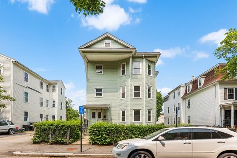 25 Wyman St Worcester MA 01610
