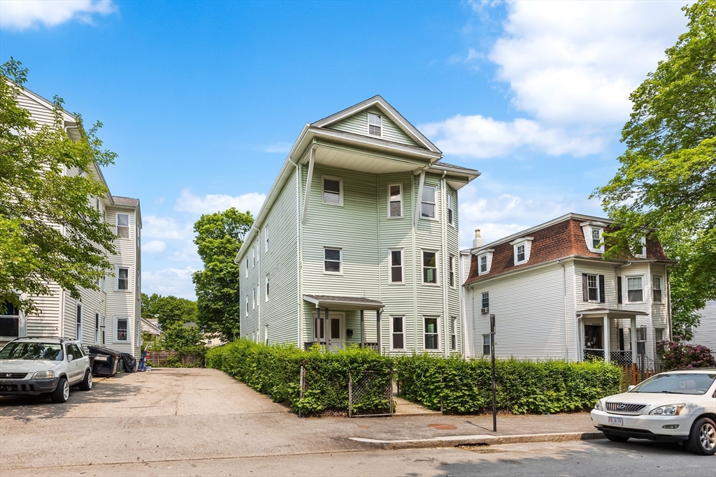 25 Wyman St