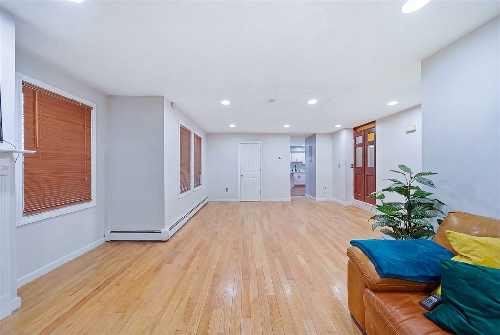 39 Hawthorne St #39, Boston, MA Photo #8