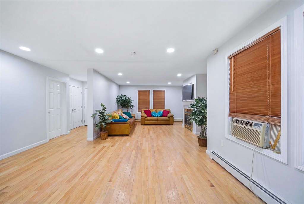 39 Hawthorne St #39, Boston, MA Photo #6