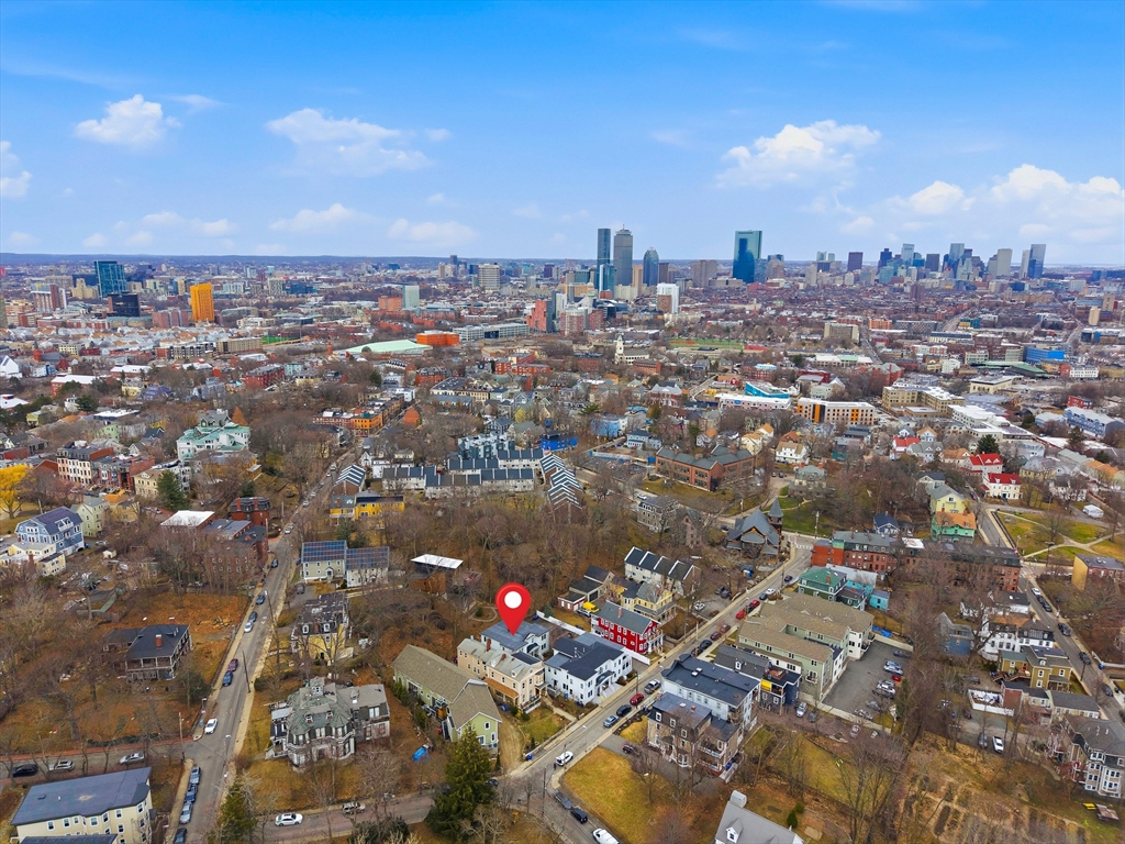 39 Hawthorne St #39, Boston, MA Photo #31