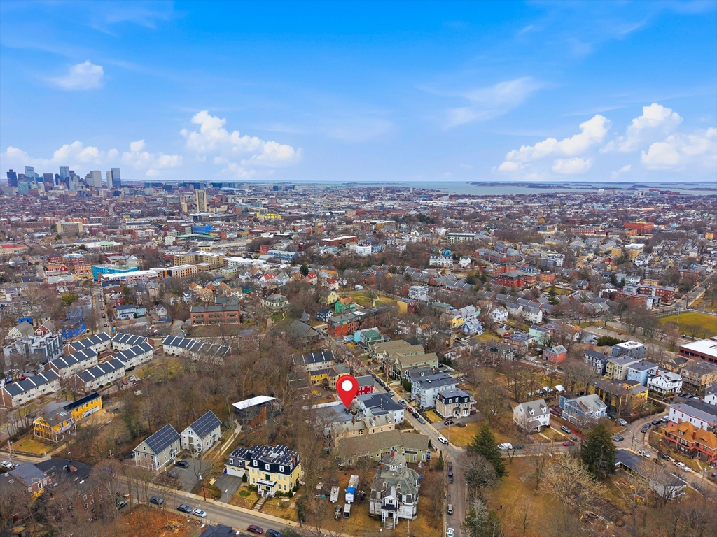 39 Hawthorne St #39, Boston, MA Photo #32