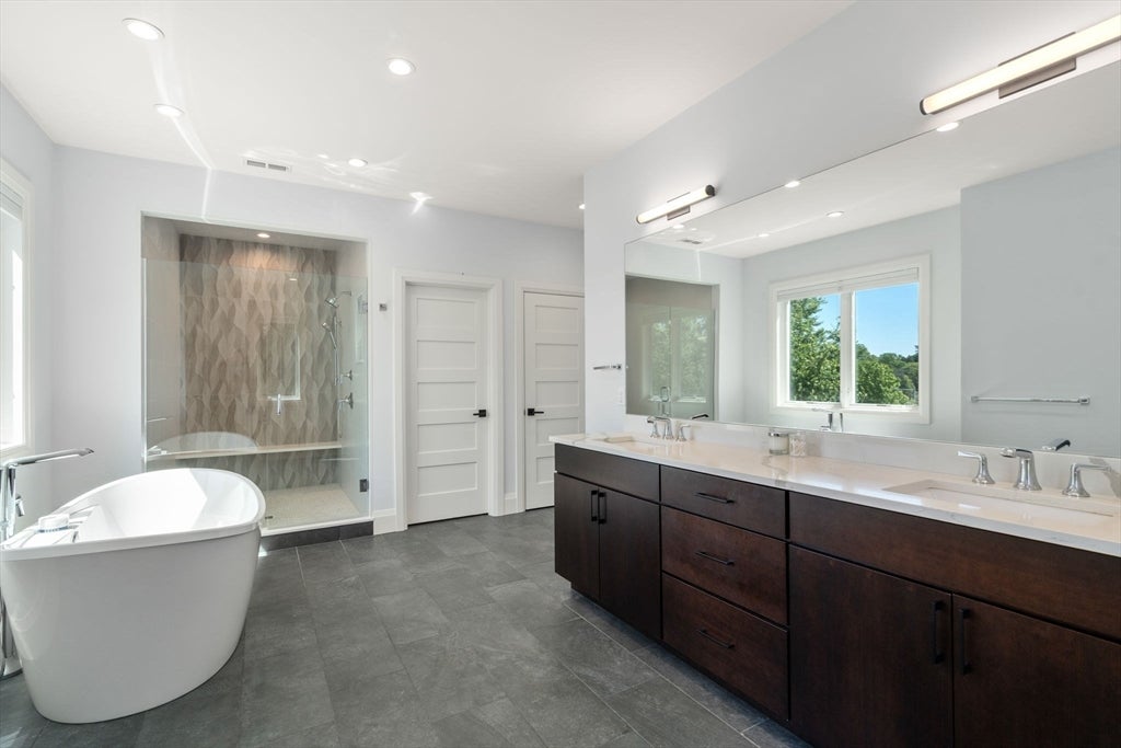 1058 Beacon Street #2, Newton, MA, 1058 Beacon Street #2, Newton, MA Photo #26