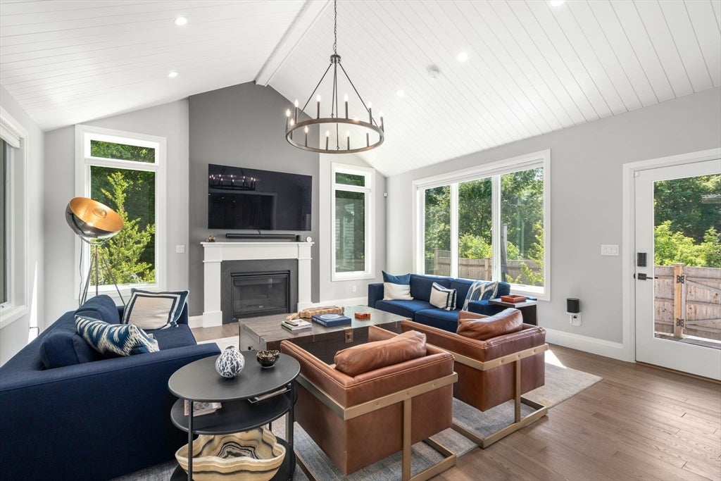 1058 Beacon Street #2, Newton, MA, 1058 Beacon Street #2, Newton, MA Photo #14