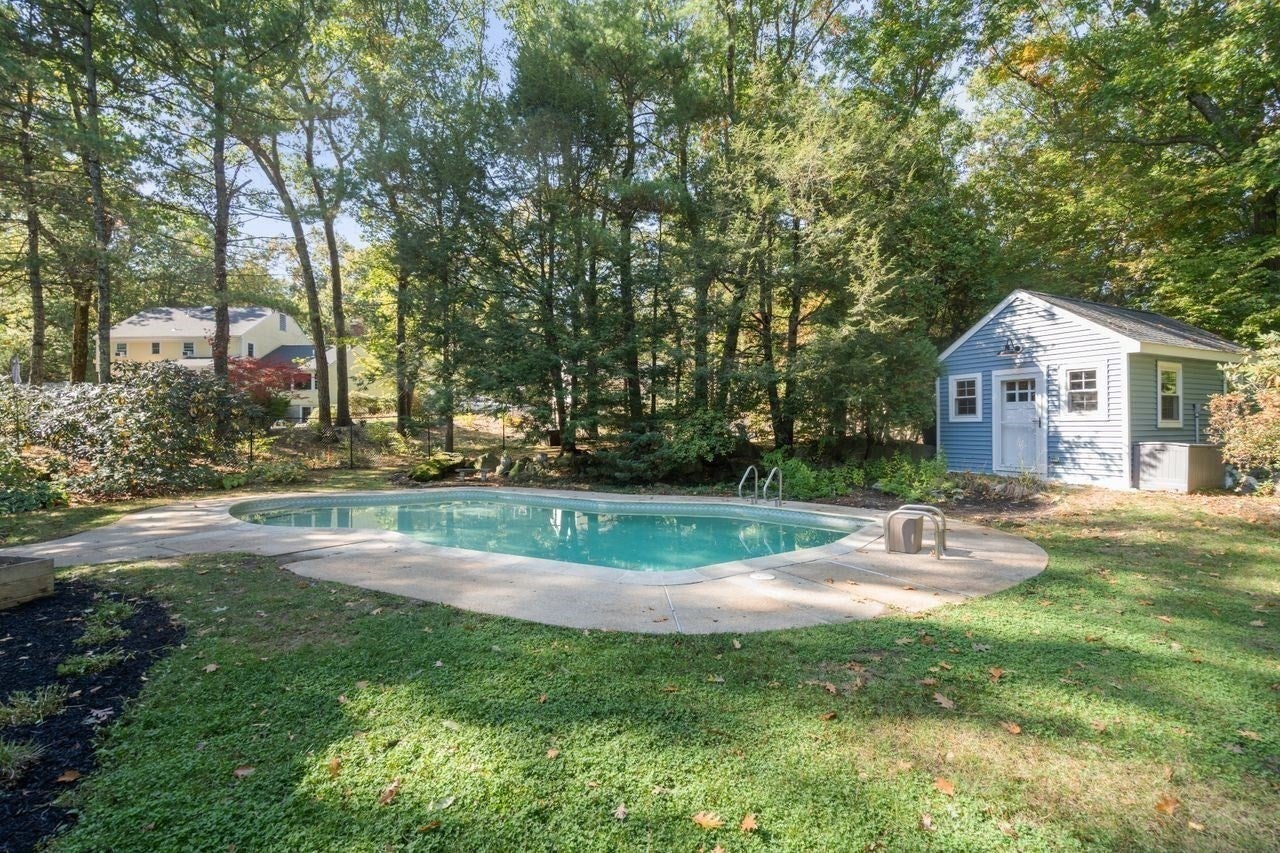 25 Rocky Brook Rd, Dover, MA, 25 Rocky Brook Rd, Dover, MA Photo #34