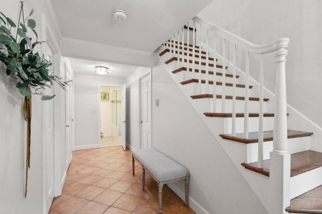 25 Rocky Brook Rd
