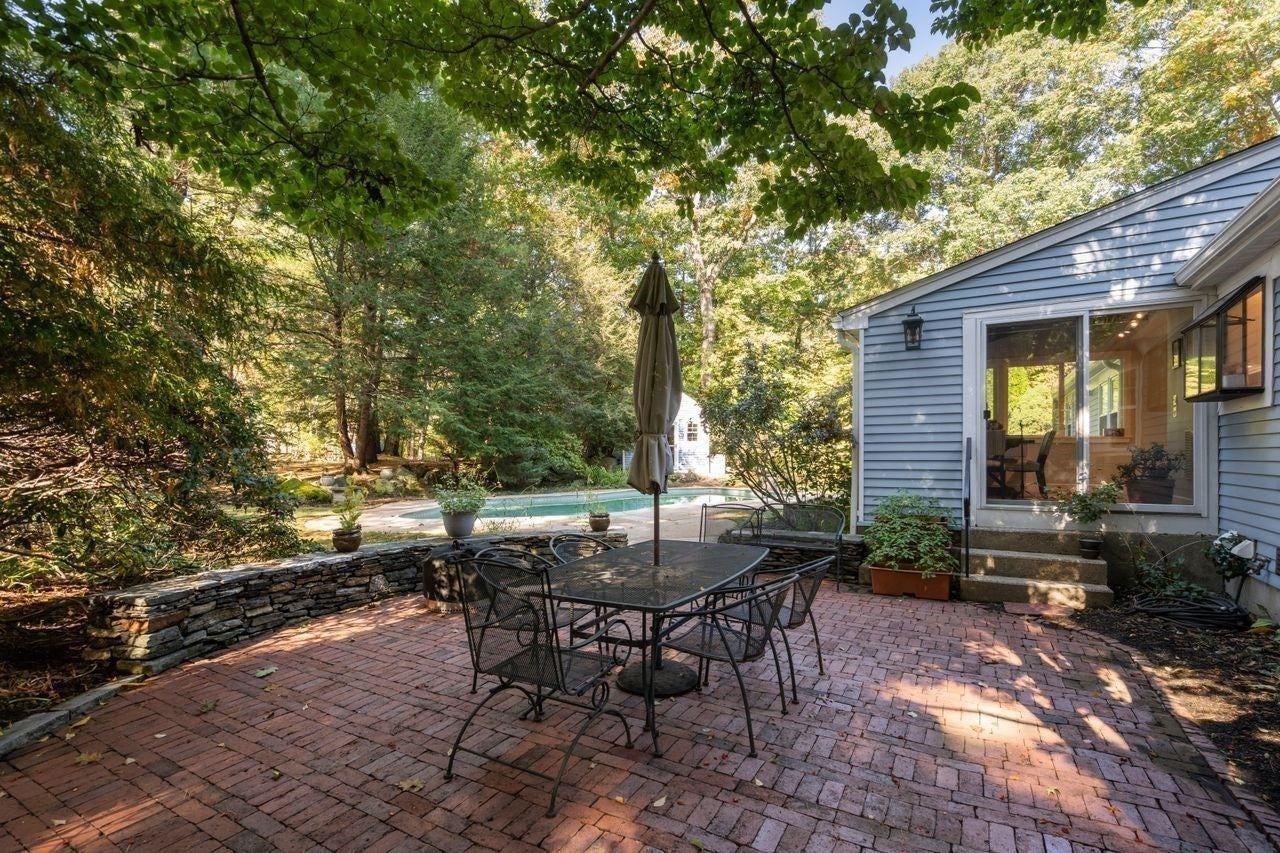 25 Rocky Brook Rd, Dover, MA, 25 Rocky Brook Rd, Dover, MA Photo #29