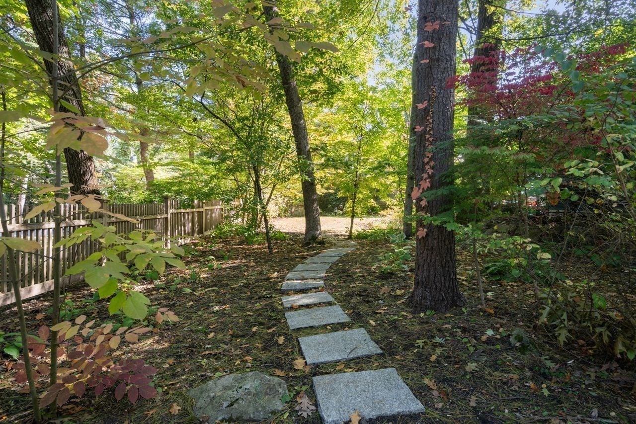 25 Rocky Brook Rd, Dover, MA, 25 Rocky Brook Rd, Dover, MA Photo #33