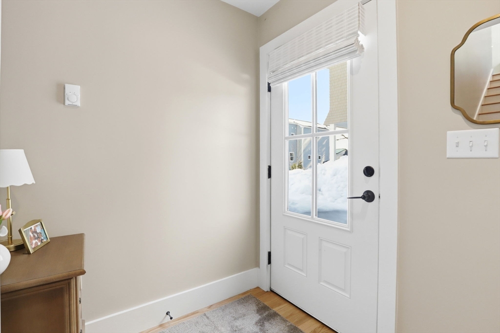 14 Old Country Way C