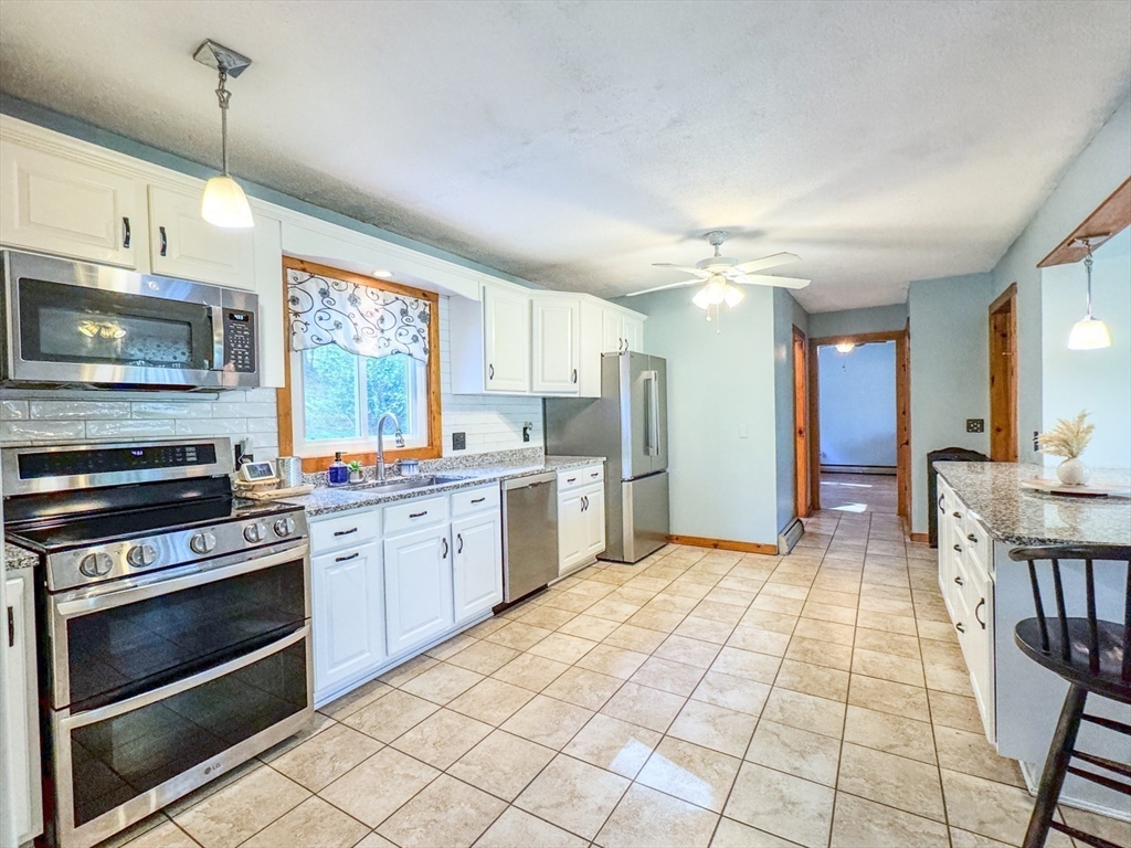 609 Gulf Road, Northfield, MA Photo #16