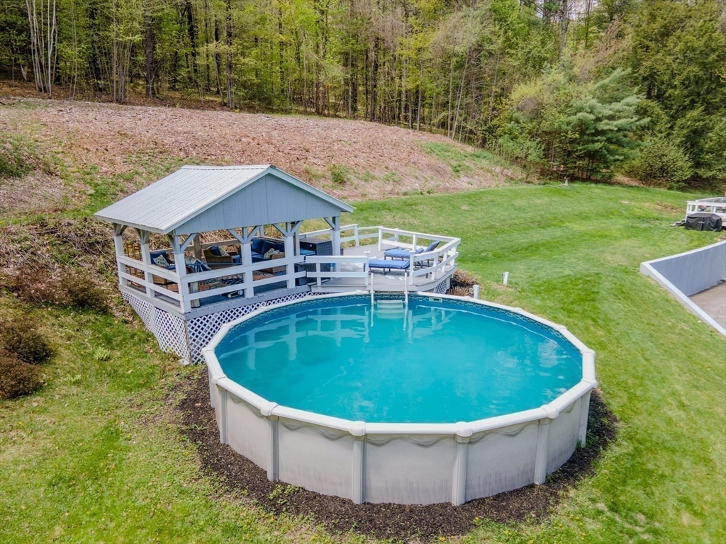 609 Gulf Road, Northfield, MA Photo #38