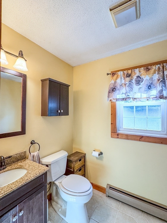 609 Gulf Road, Northfield, MA Photo #19