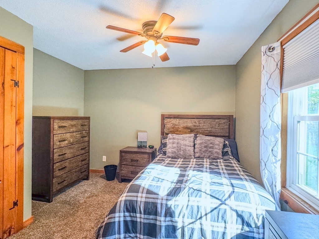 609 Gulf Road, Northfield, MA Photo #26