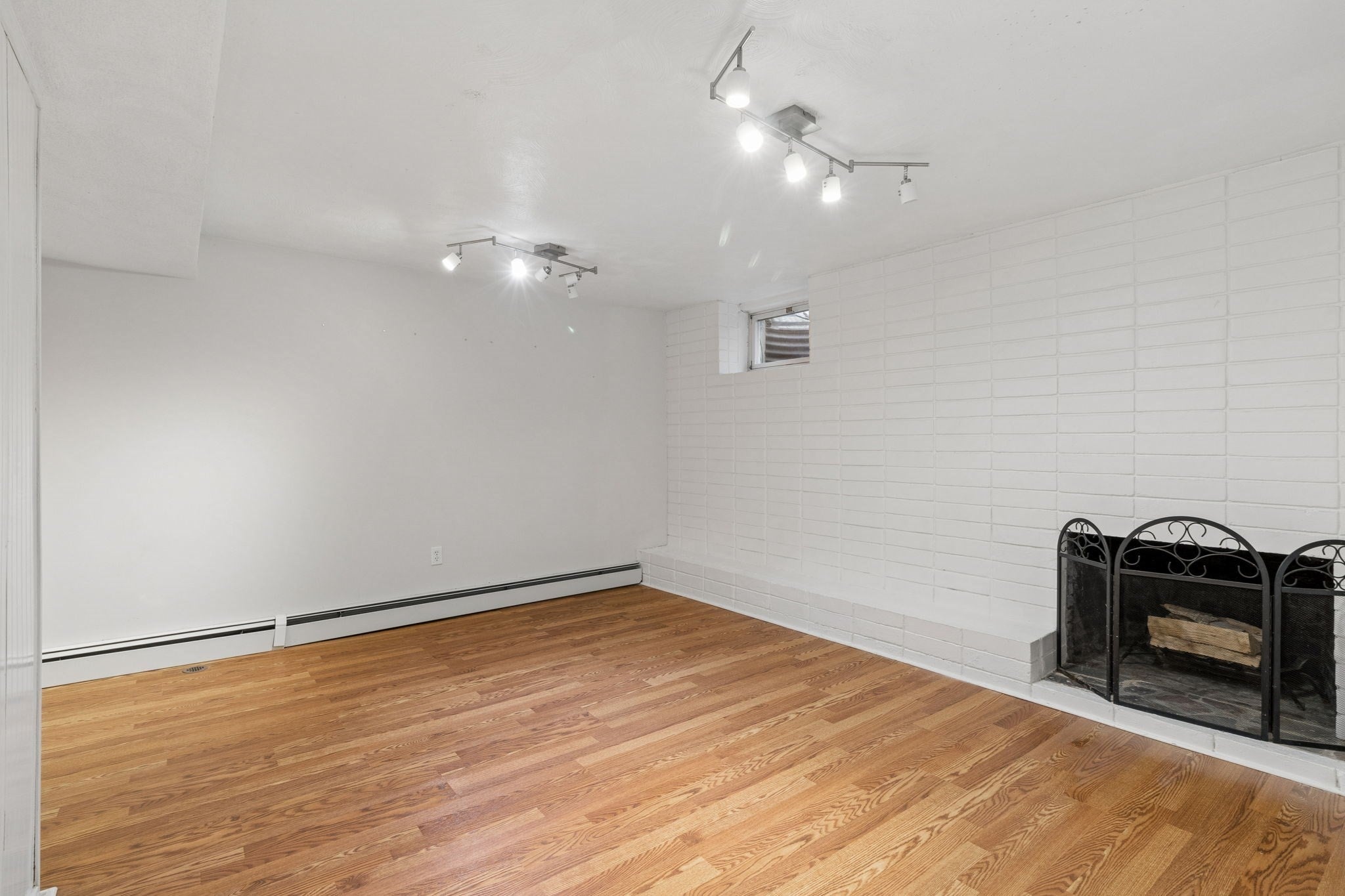17 Woodhaven Rd, Newton, MA, 17 Woodhaven Rd, Newton, MA Photo #24