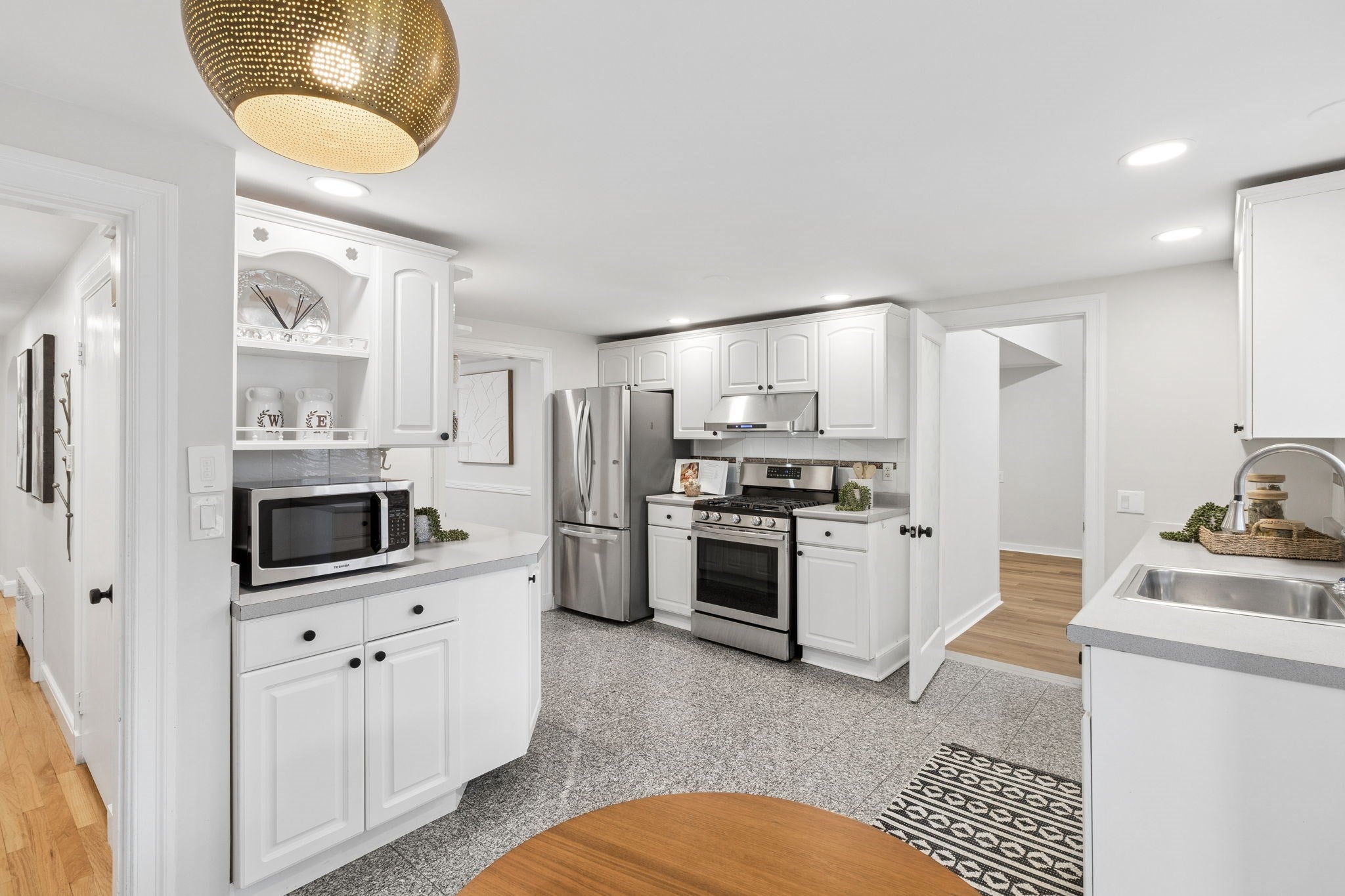 17 Woodhaven Rd, Newton, MA, 17 Woodhaven Rd, Newton, MA Photo #8