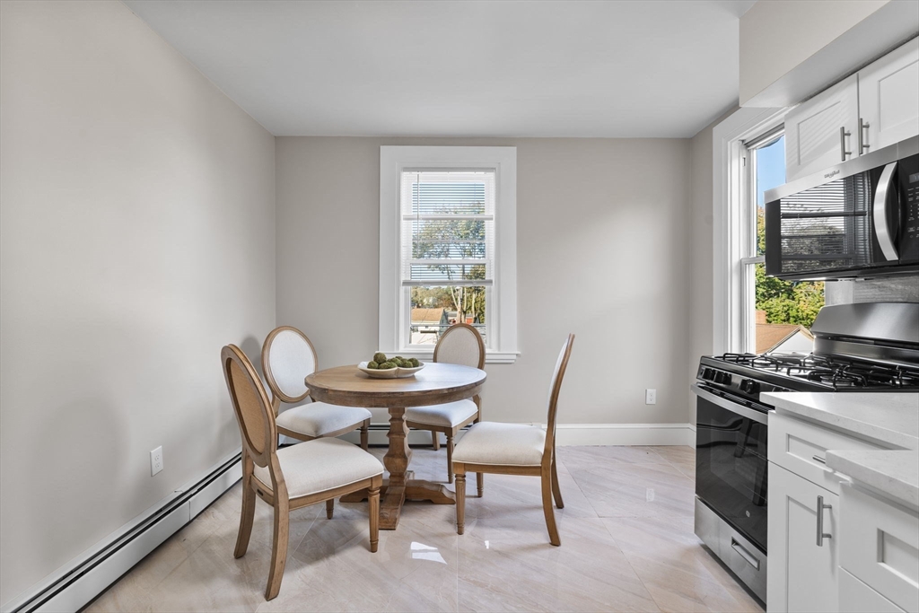 62 Chestnut Street 4
