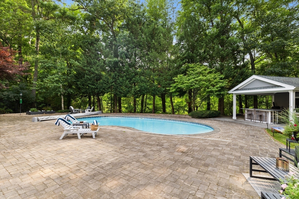 23 Ashley Ln, Acushnet, MA, 23 Ashley Ln, Acushnet, MA Photo #4