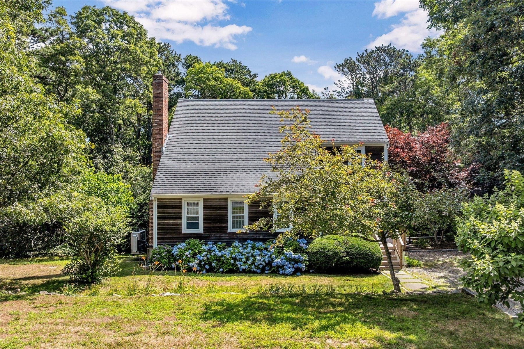 51 Tracy Ln