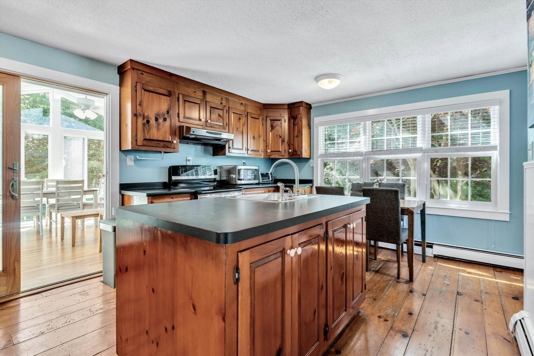 51 Tracy Ln, Brewster, MA Photo #9