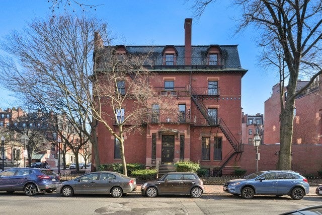 164 Marlborough St, Boston, MA Photo #1