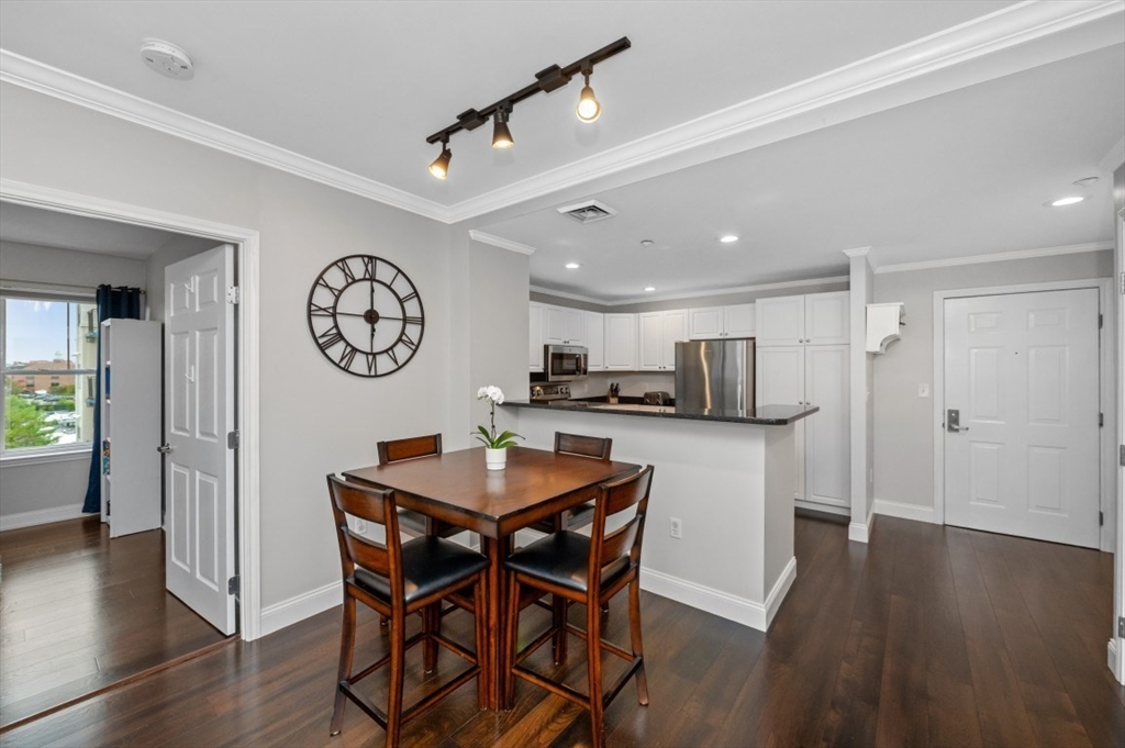 10 Seaport Drive 2518