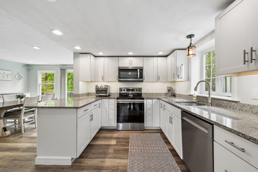 23 Belmont St, Abington, MA Photo #3