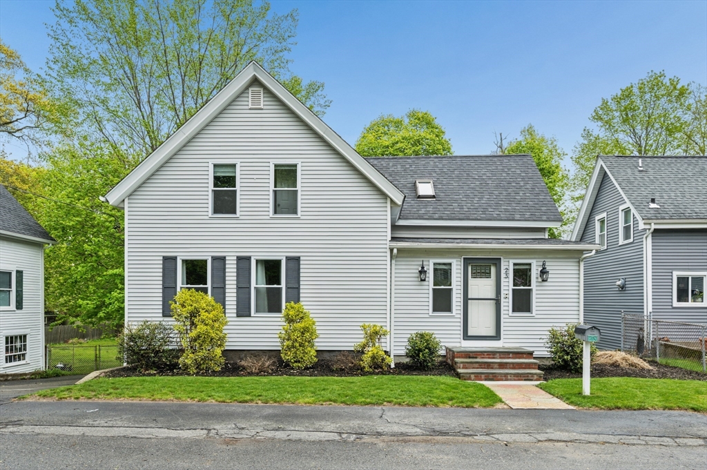 23 Belmont St, Abington, MA Photo #1