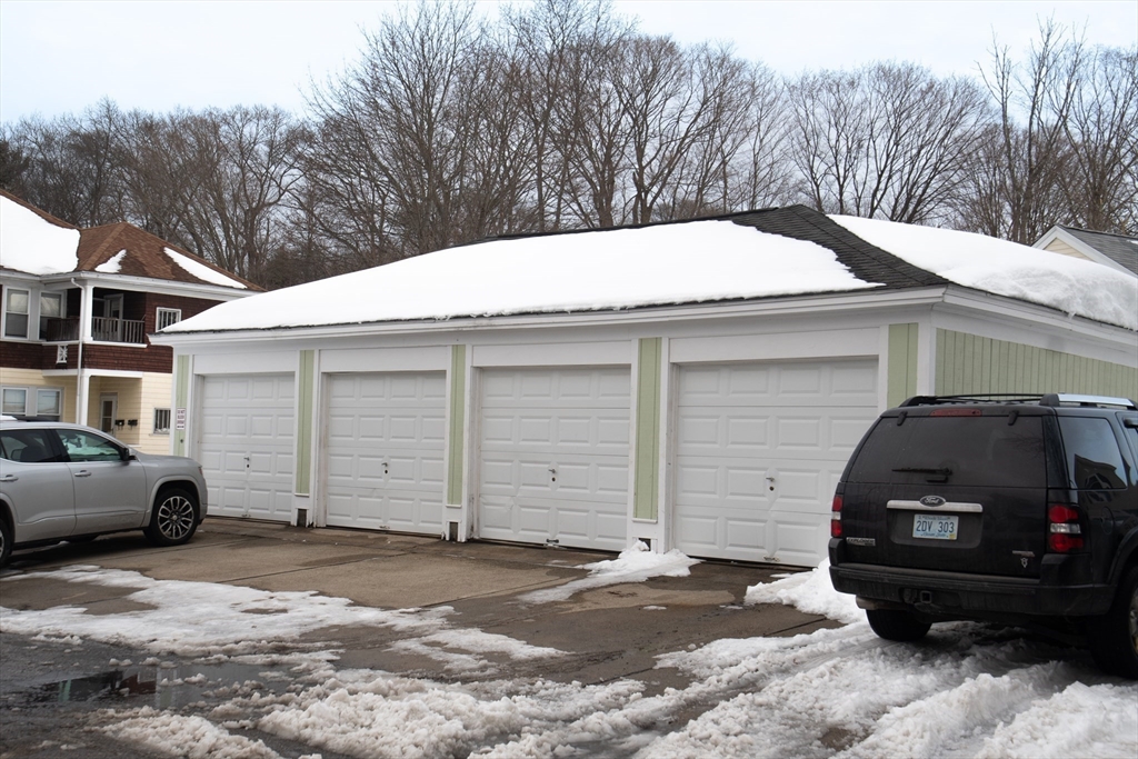 1088 Diamond Hill Rd