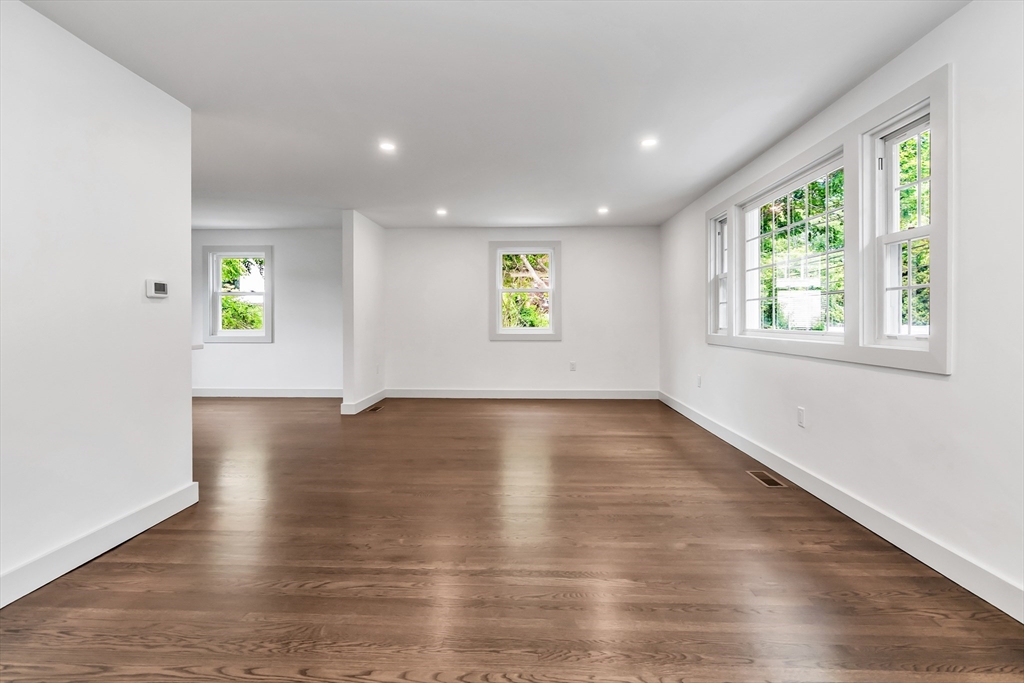 53 Walnut St