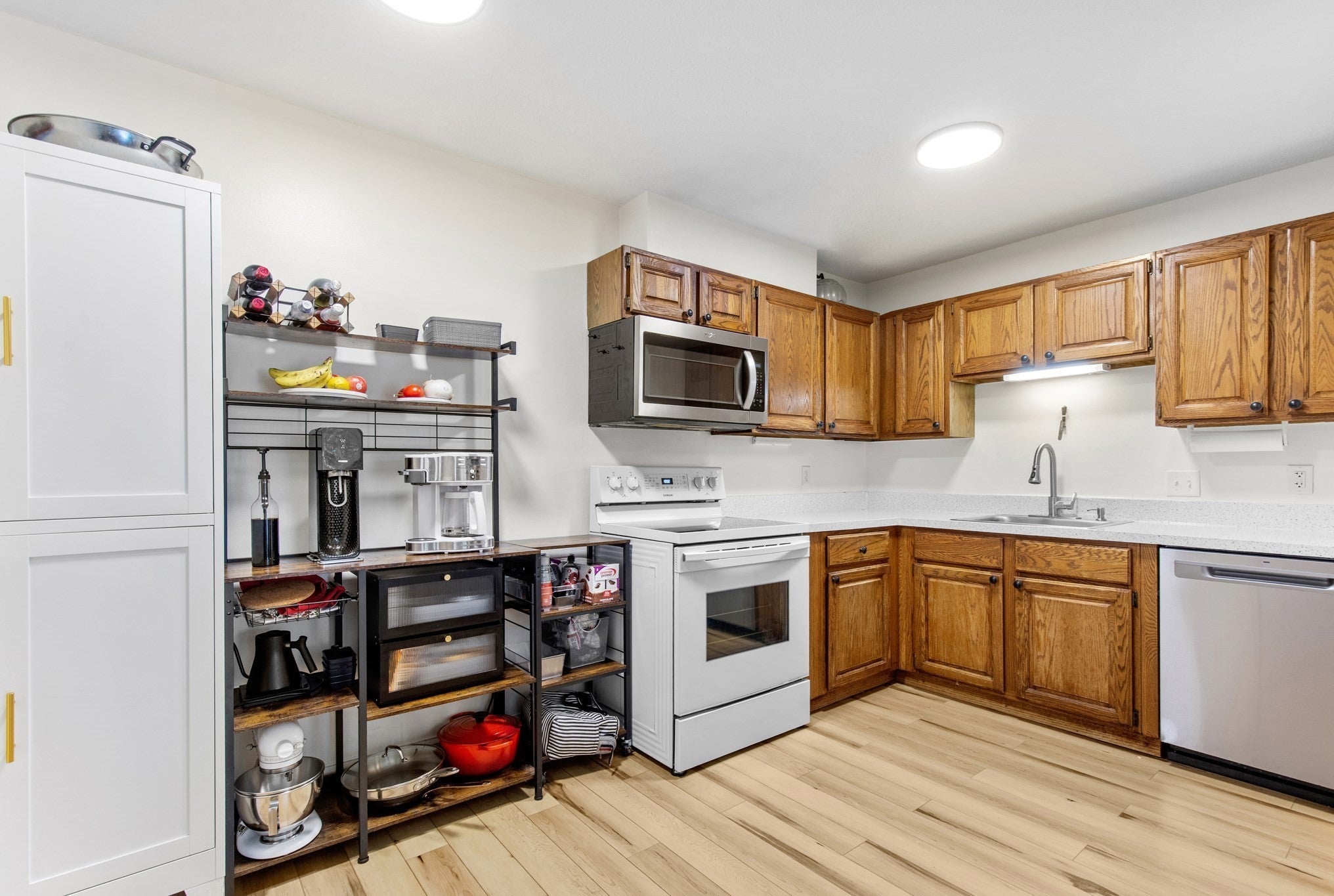 6 Chapel Hill Dr 7