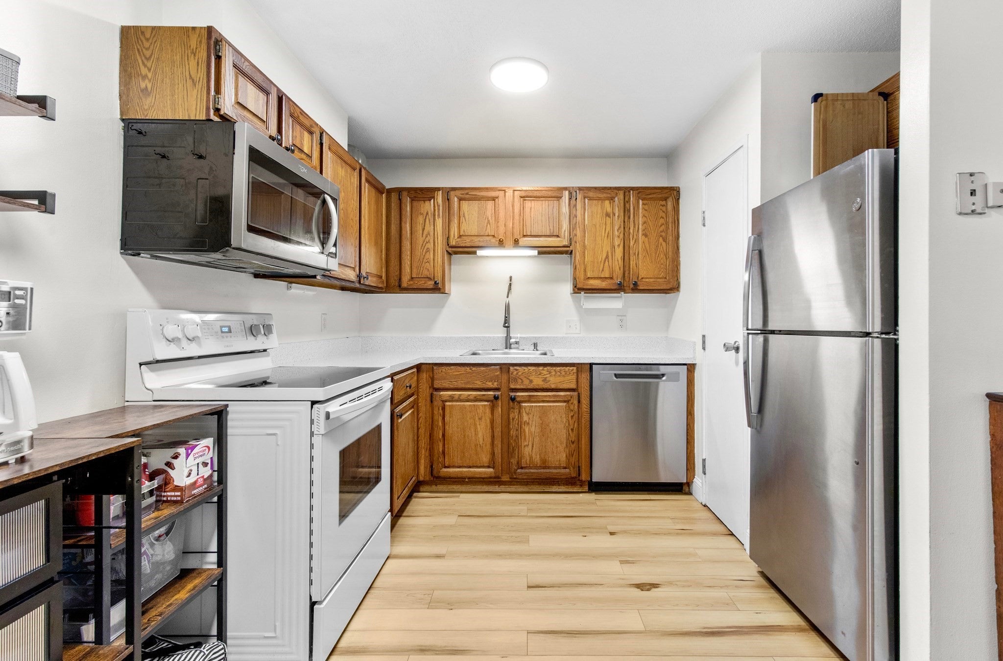 6 Chapel Hill Dr 7