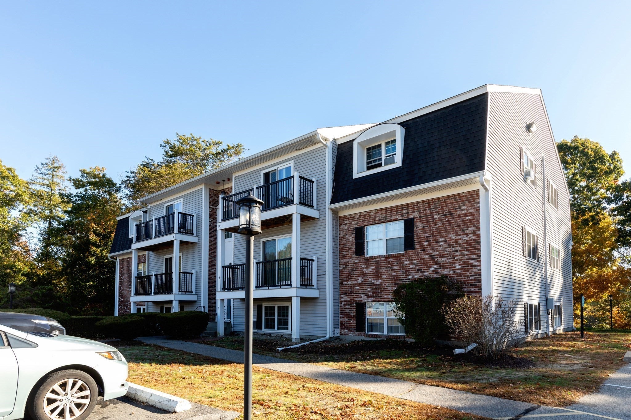 6 Chapel Hill Dr 7