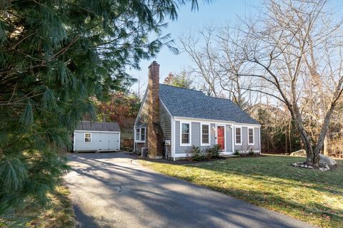 6 Wildcat Ln Plymouth MA 02360