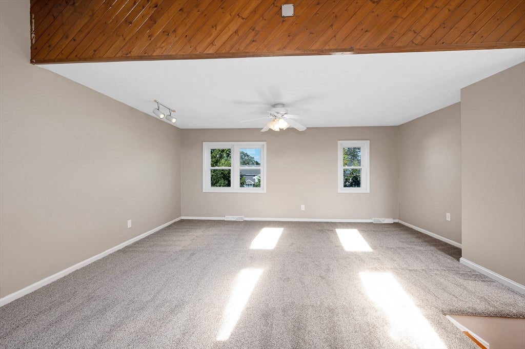 38 Farmland Rd #C, Lowell, MA, 38 Farmland Rd #C, Lowell, MA Photo #21