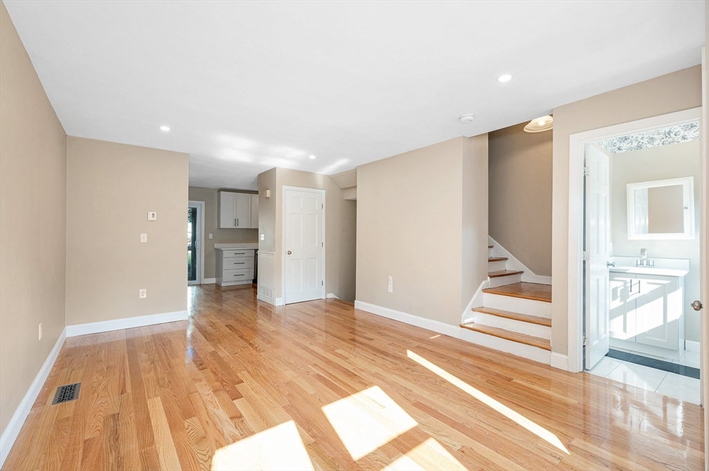 38 Farmland Rd #C, Lowell, MA, 38 Farmland Rd #C, Lowell, MA Photo #3