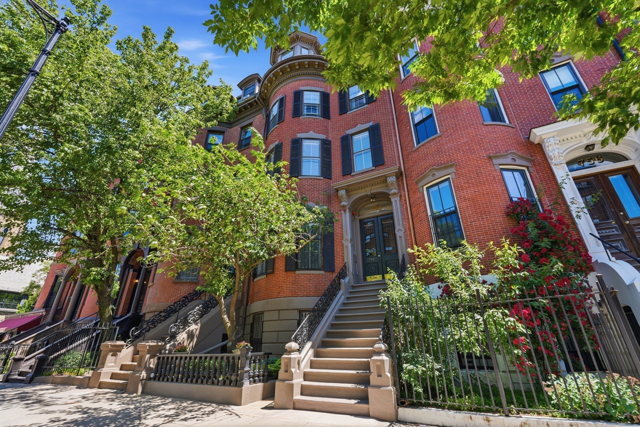 754 Tremont St