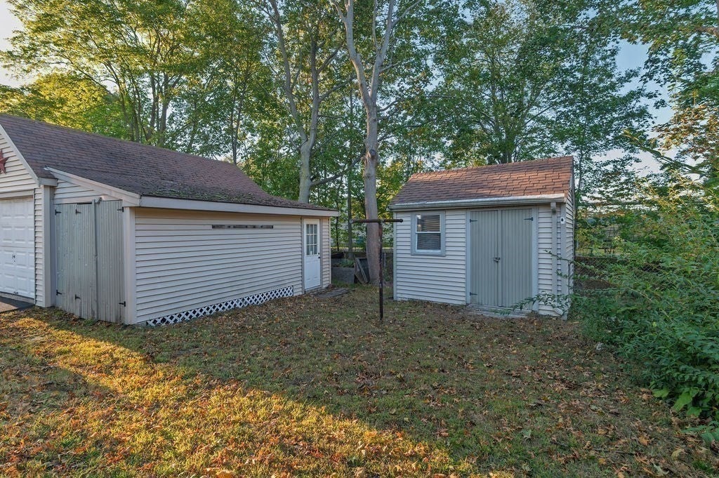 49 Grove St, Rockland, MA, 49 Grove St, Rockland, MA Photo #17