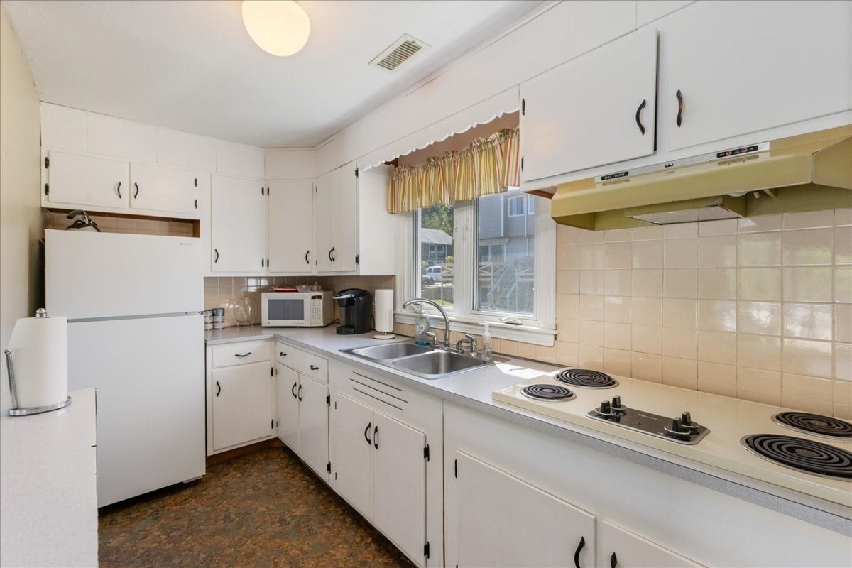 34 Glen Devin St #34, Amesbury, MA Photo #32