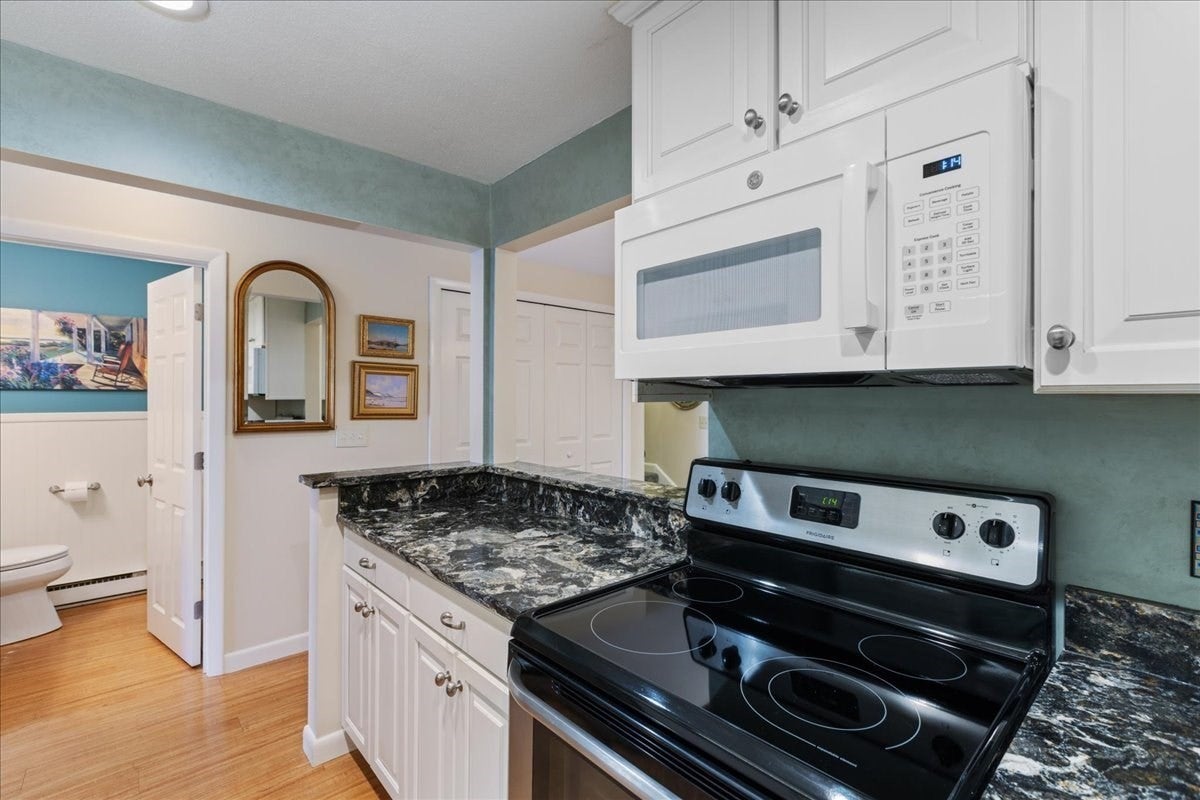 34 Glen Devin St #34, Amesbury, MA Photo #11